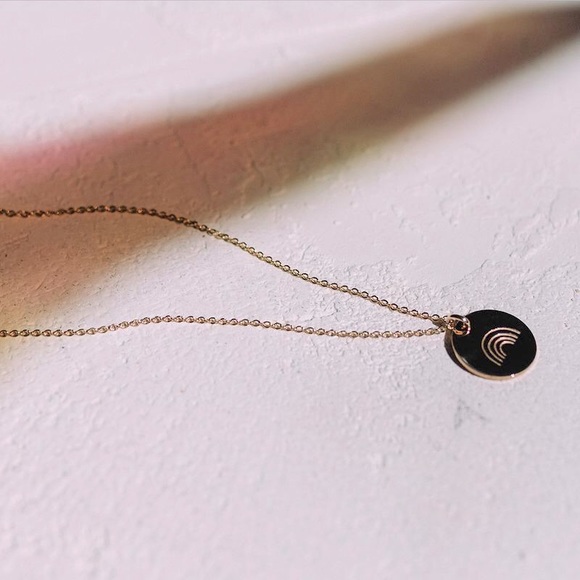 “Somewhere Over the Rainbow” Minimal CharmNecklace - Picture 7 of 10